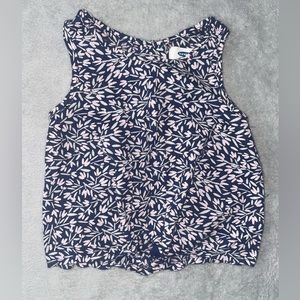 2/$12 NWOT Old navy floral tank top